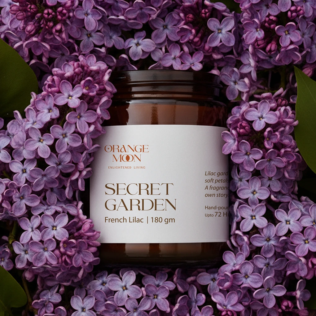 lilac_flower_flatlay